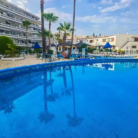 Apartman Atlantic View By Helloapartments *